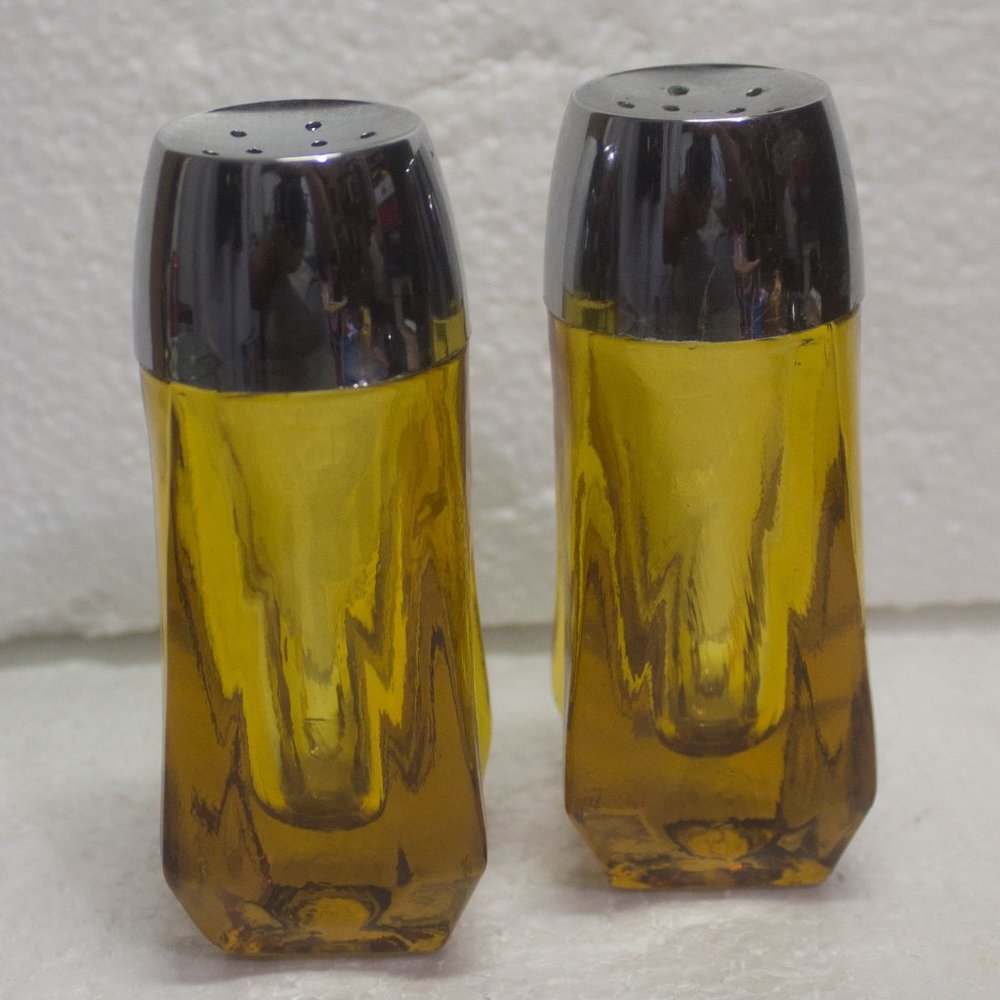 Vintage Libbey Amber Salt and Pepper Shakers